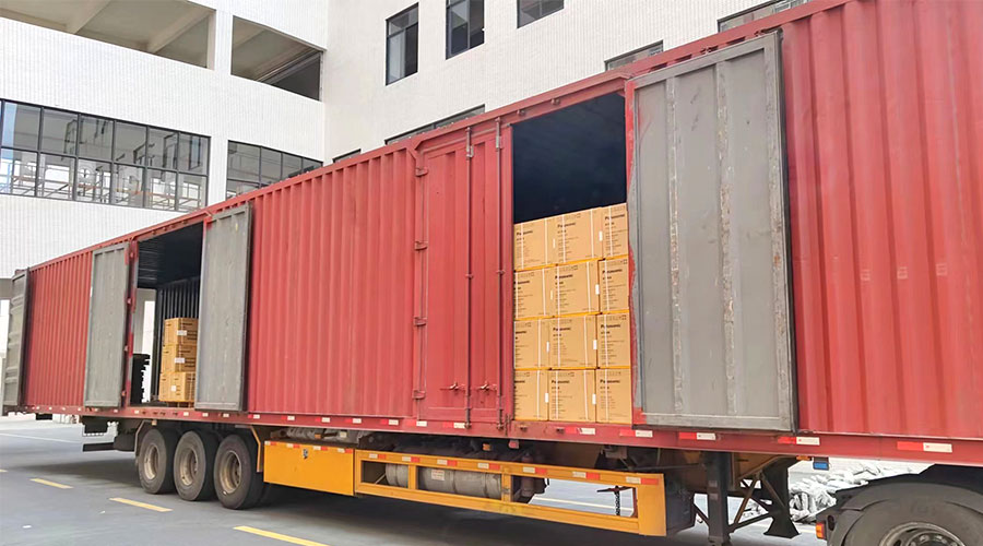 使命必達！高效完成國內(nèi)知名品牌客戶迷你洗衣機裝柜發(fā)貨